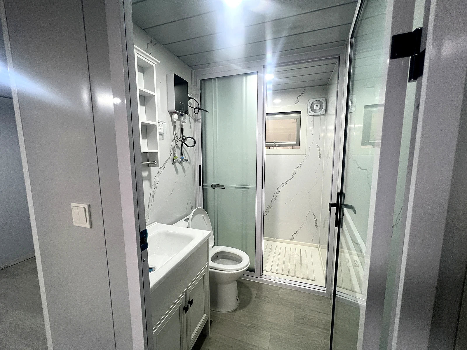 Complete wet areas