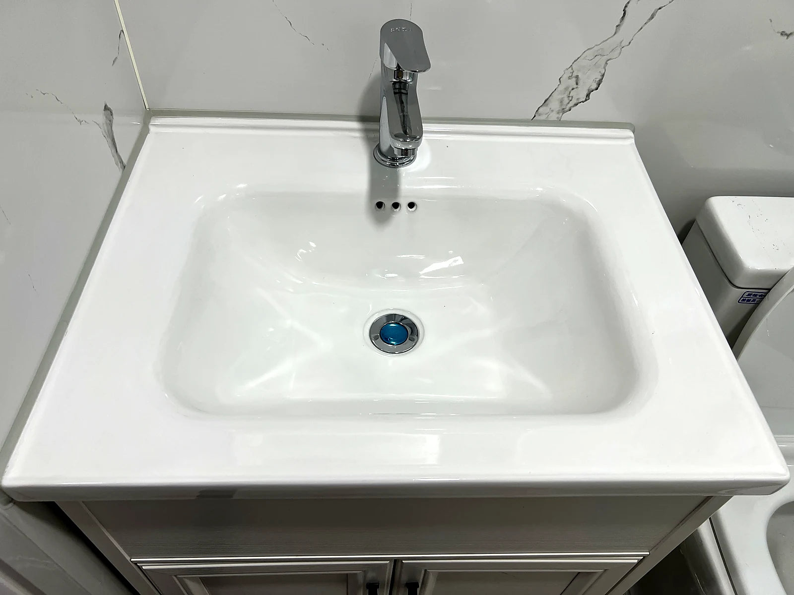 Integrated Wash Basin